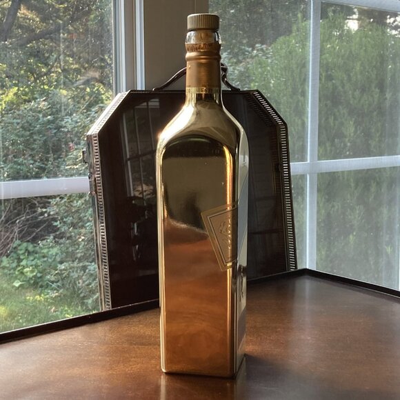 RARE GOLD FINISH BOTTLE Empty Johnnie Walker Gold Label Reserve, Limited Edition - Picture 5 of 10